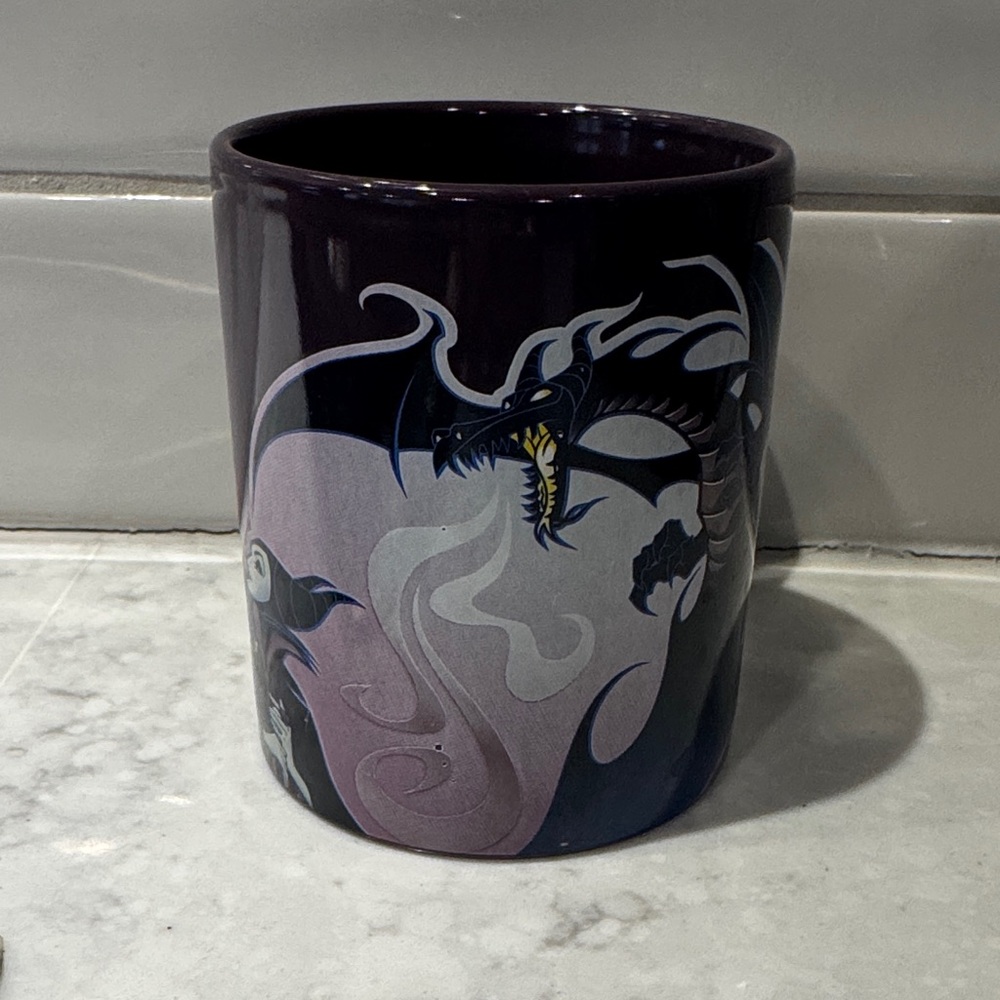 Disney Villains Maleficent Dragon Diablo Raven Purple Ceramic Coffee Mug